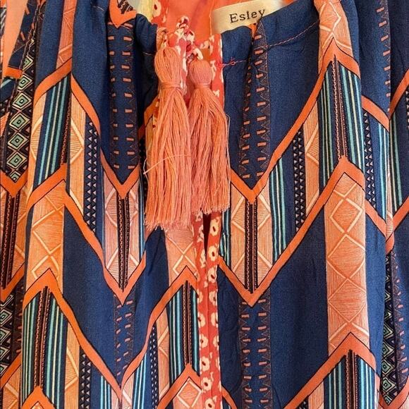 Esley Southwest Print Romper Size Small - Picture 4 of 9